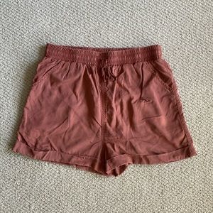 Universal Thread Paper Bag Shorts Pockets High Rise Clay Red Size Small EUC